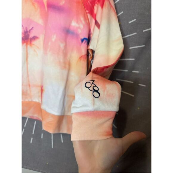 NWT Carbon38 Tropical Palm Tree Crewneck - Picture 4 of 7